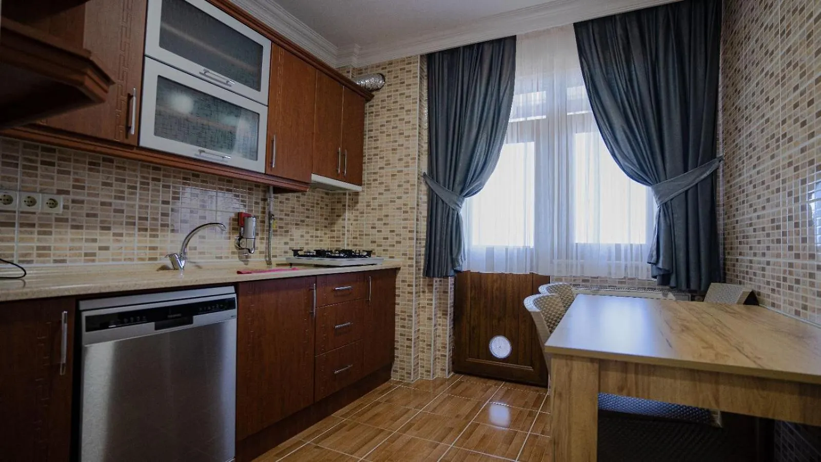 Grand Family Home Trabzon 0*,